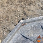 境界金属標_確定測量済です。全ての境界点に金属標があります。