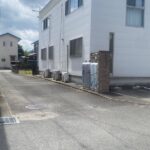東側公道から私道部分を撮影 (周辺)