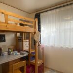 1階洋室B_大きな窓とウォークインクロゼット付きです！ (子供部屋)