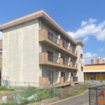 【東南側外観】南側は公園です。(外観)