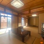 和室A_8畳。二間続きです。欄間がきれいです。(内装)